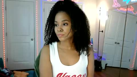 Snapshot of jazminefox chatting on May 28, 2026, 5:10 pm Jazmine Fox online show from May 28, 2026, 5:10 pm