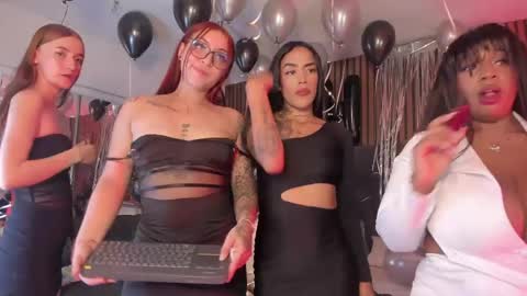 Snapshot of jazminrusso_ chatting on April 23, 2026, 6:03 am Jazminrusso online show from April 23, 2026, 6:03 am