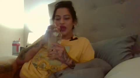 jbayxo619 online show from November 24, 2025, 12:16 pm