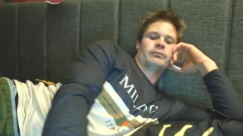 jdog00133 online show from November 7, 2025, 10:26 am