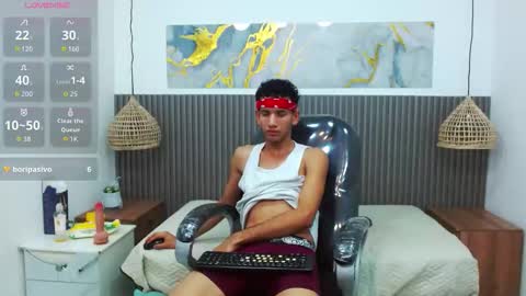 jdwhite18 online show from February 19, 2026, 3:46 am