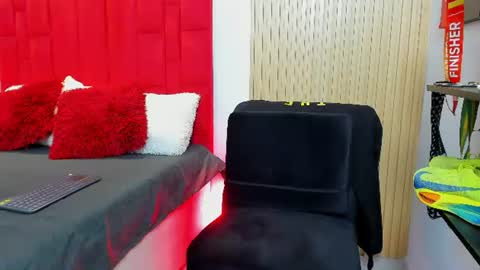 JEAN online show from July 27, 2026, 3:35 am