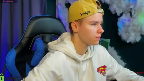 jean_wilsons online show from September 15, 2025, 10:15 am