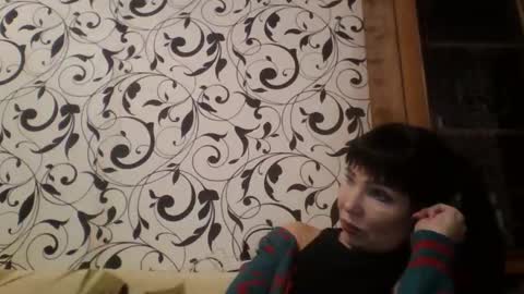 JeaneDavis online show from March 2, 2025, 5:14 pm