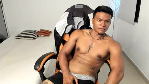 jeanfran_ferrer online show from February 10, 2026, 7:18 pm