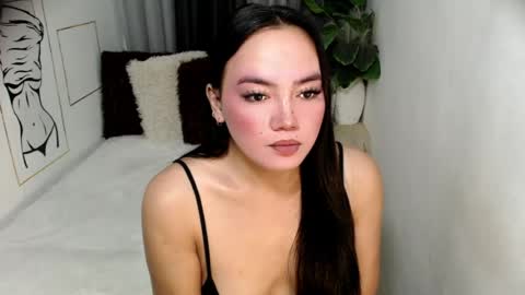 Snapshot of jeanwants2play chatting on July 14, 2026, 8:25 pm Jeanwants2play online show from July 14, 2026, 8:25 pm