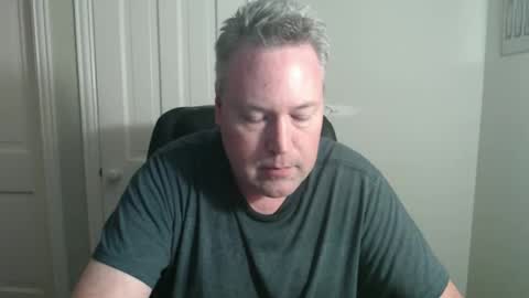 Snapshot of jeb5150 chatting on May 6, 2026, 5:25 am JE online show from May 6, 2026, 5:25 am