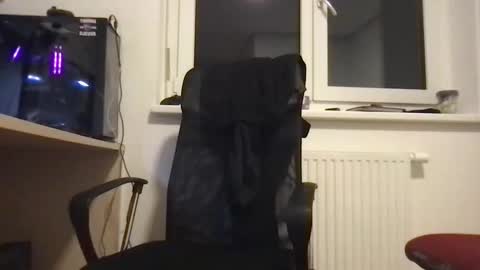 hepilauda online show from January 18, 2026, 10:24 pm