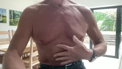 Sensual Jeeves online show from November 10, 2025, 10:58 am