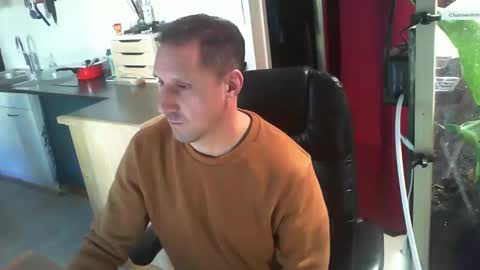 Jrme online show from December 31, 2024, 12:57 pm