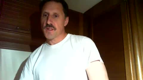 Snapshot of jef74700 chatting on June 7, 2026, 6:06 am Jrme online show from June 7, 2026, 6:06 am