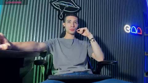 Jeff  online show from October 5, 2025, 12:47 pm