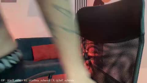 Jeff and Mugi  Independent model online show from October 15, 2025, 12:44 am