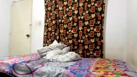 Snapshot of jeff_sexy754 chatting on October 17, 2025, 2:04 am jeff_sexy754 online show from October 17, 2025, 2:04 am