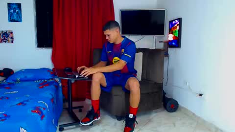 jeffer21_hot online show from May 9, 2026, 6:40 am