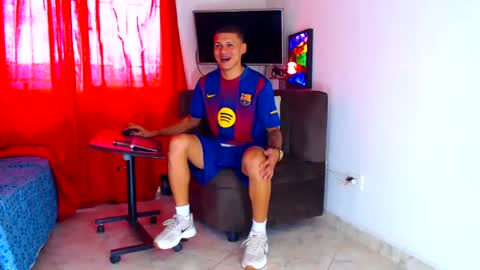 Snapshot of jeffer21_hot chatting on July 15, 2026, 6:24 pm jeffer21_hot online show from July 15, 2026, 6:24 pm