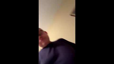 jeffv71 online show from October 30, 2025, 9:22 am