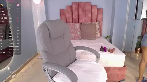 Snapshot of jeinnovemontenegr0 chatting on March 3, 2026, 12:11 pm jeinnovemontenegr0 online show from March 3, 2026, 12:11 pm