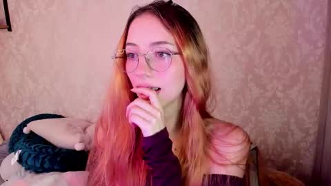 Jelly  online show from February 3, 2026, 2:53 am