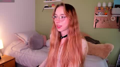 Snapshot of jelly_w5 chatting on April 30, 2026, 1:56 am Jelly online show from April 30, 2026, 1:56 am