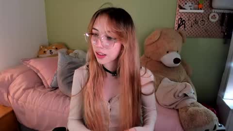 Snapshot of jelly_w5 chatting on May 8, 2026, 1:11 am Jelly online show from May 8, 2026, 1:11 am