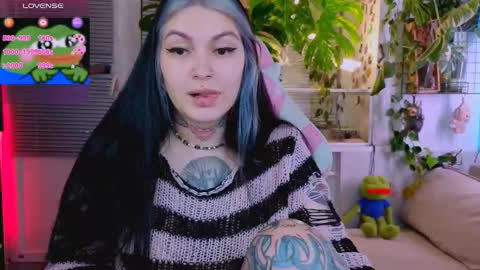 Jelya online show from November 7, 2025, 1:33 pm