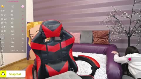 Snapshot of jeniferstone chatting on January 28, 2025, 7:00 am Kira online show from January 28, 2025, 7:00 am