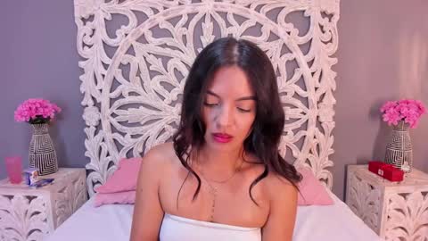 Samanta online show from October 7, 2025, 7:22 pm