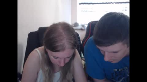 JenisAndPeter online show from September 10, 2025, 6:35 am