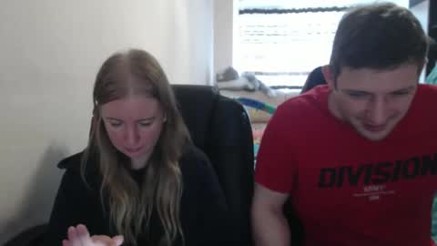 JenisAndPeter online show from September 25, 2025, 7:12 am