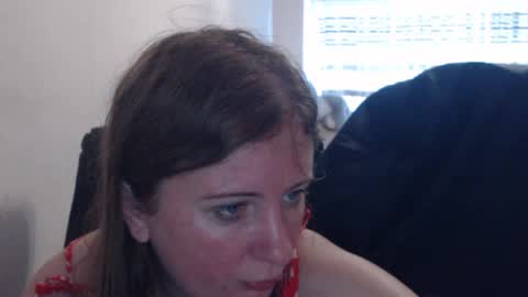 Snapshot of jenisandpeter chatting on July 12, 2026, 6:37 am JenisAndPeter online show from July 12, 2026, 6:37 am