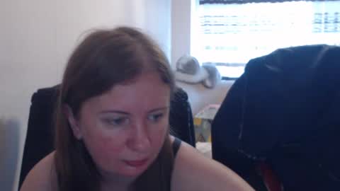 Snapshot of jenisandpeter chatting on July 18, 2026, 6:17 am JenisAndPeter online show from July 18, 2026, 6:17 am