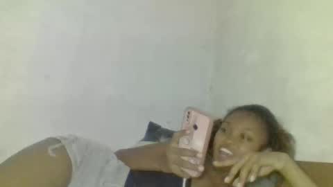 Snapshot of jenisca123 chatting on February 12, 2026, 5:19 pm jenisca123 online show from February 12, 2026, 5:19 pm