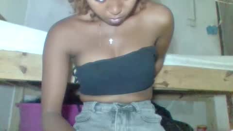 Snapshot of jenisca123 chatting on February 22, 2026, 9:08 am jenisca123 online show from February 22, 2026, 9:08 am