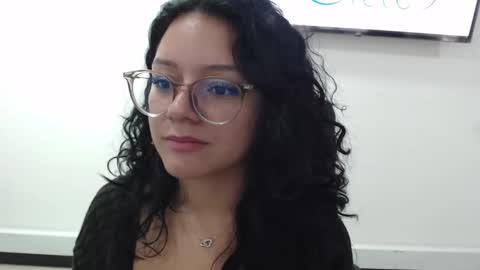 jenn online show from January 7, 2026, 5:48 pm