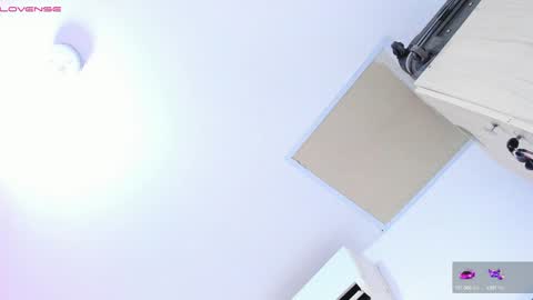 Snapshot of jenna_windsor chatting on January 18, 2025, 6:43 pm Jenna online show from January 18, 2025, 6:43 pm