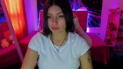 Snapshot of jennal_010 chatting on January 13, 2026, 7:30 pm jennal_010 online show from January 13, 2026, 7:30 pm