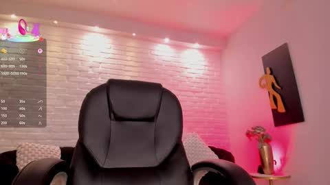 Jenna Olson  online show from December 13, 2025, 7:53 pm