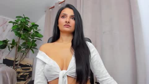 JennaPrice online show from January 7, 2026, 5:43 am