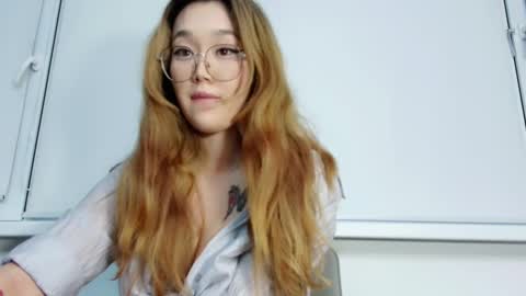 JENNA online show from November 22, 2025, 11:20 am