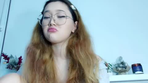 JENNA online show from November 25, 2025, 3:56 pm