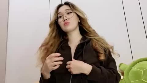 JENNA online show from January 8, 2026, 10:28 am