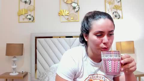 Snapshot of jenner_madison chatting on April 23, 2026, 12:26 pm jenner_madison online show from April 23, 2026, 12:26 pm