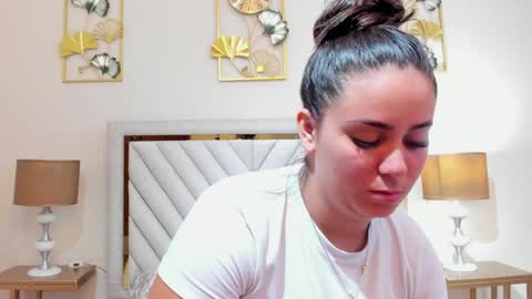 Snapshot of jenner_madison chatting on April 23, 2026, 12:29 pm jenner_madison online show from April 23, 2026, 12:29 pm