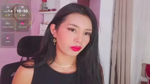 Snapshot of jenner_mills chatting on July 17, 2026, 10:36 pm Jenner online show from July 17, 2026, 10:36 pm