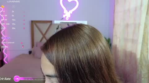 Snapshot of jenner_tay chatting on January 28, 2025, 2:53 pm jenner online show from January 28, 2025, 2:53 pm