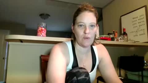 Jennibean6996 online show from December 18, 2024, 1:45 pm