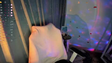 Jennie online show from November 26, 2025, 12:11 am