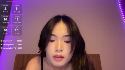 Snapshot of jennie_yung chatting on December 24, 2024, 4:44 am jennie_yung online show from December 24, 2024, 4:44 am