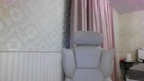 Jennifer online show from February 16, 2026, 8:38 pm